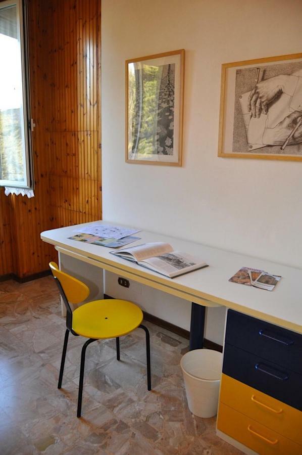 La Casa Di Sarita Pavia Exterior foto